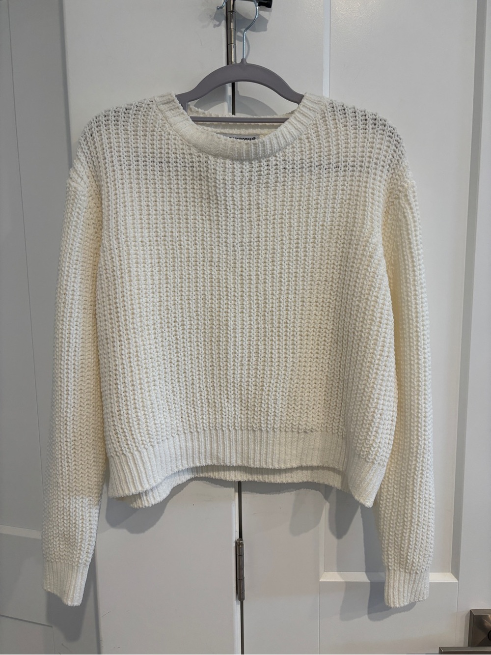 Cotton Emporium Cream Knit Crewneck Sweater. Size M